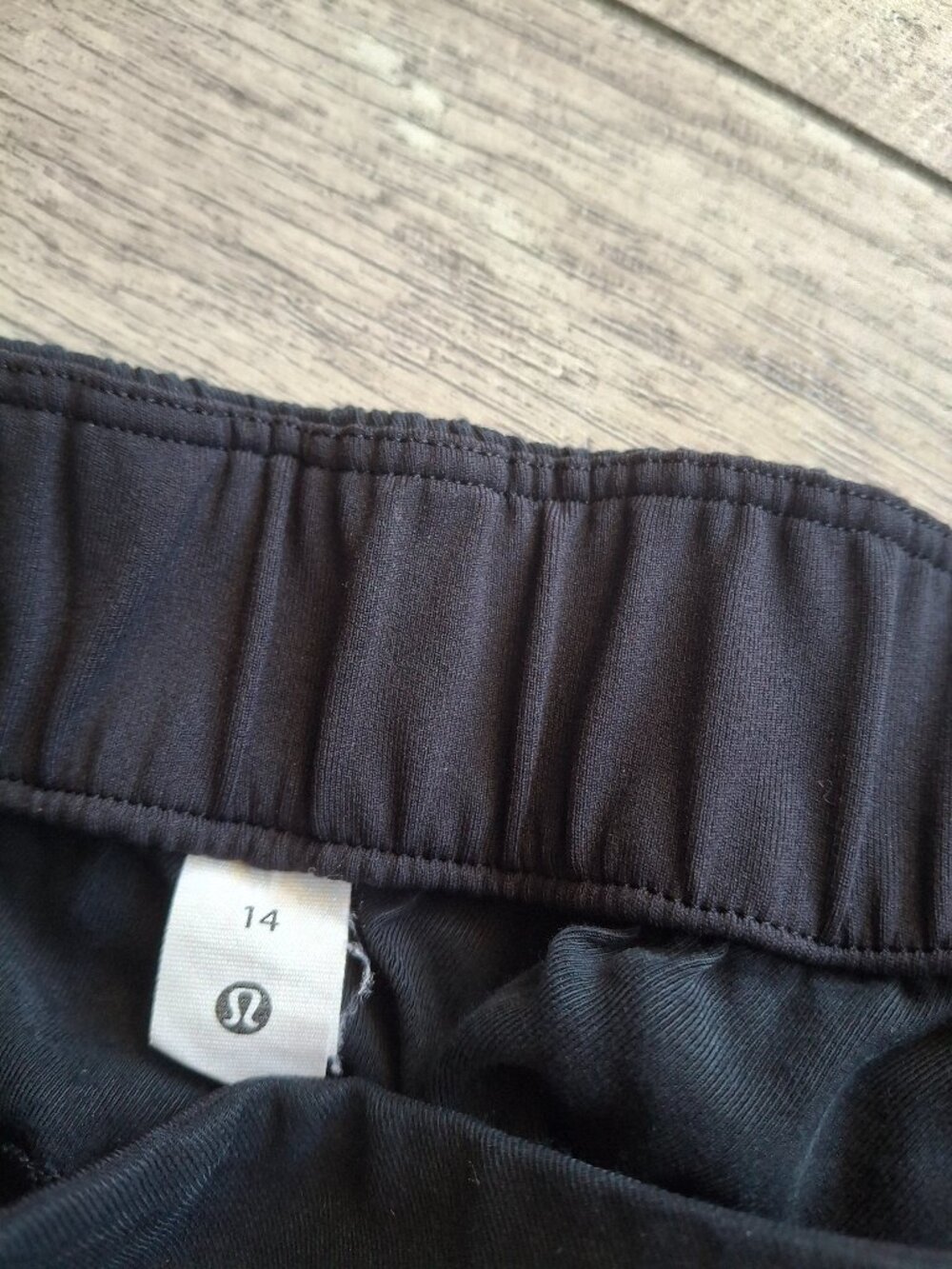 Lululemon wide leg trousers